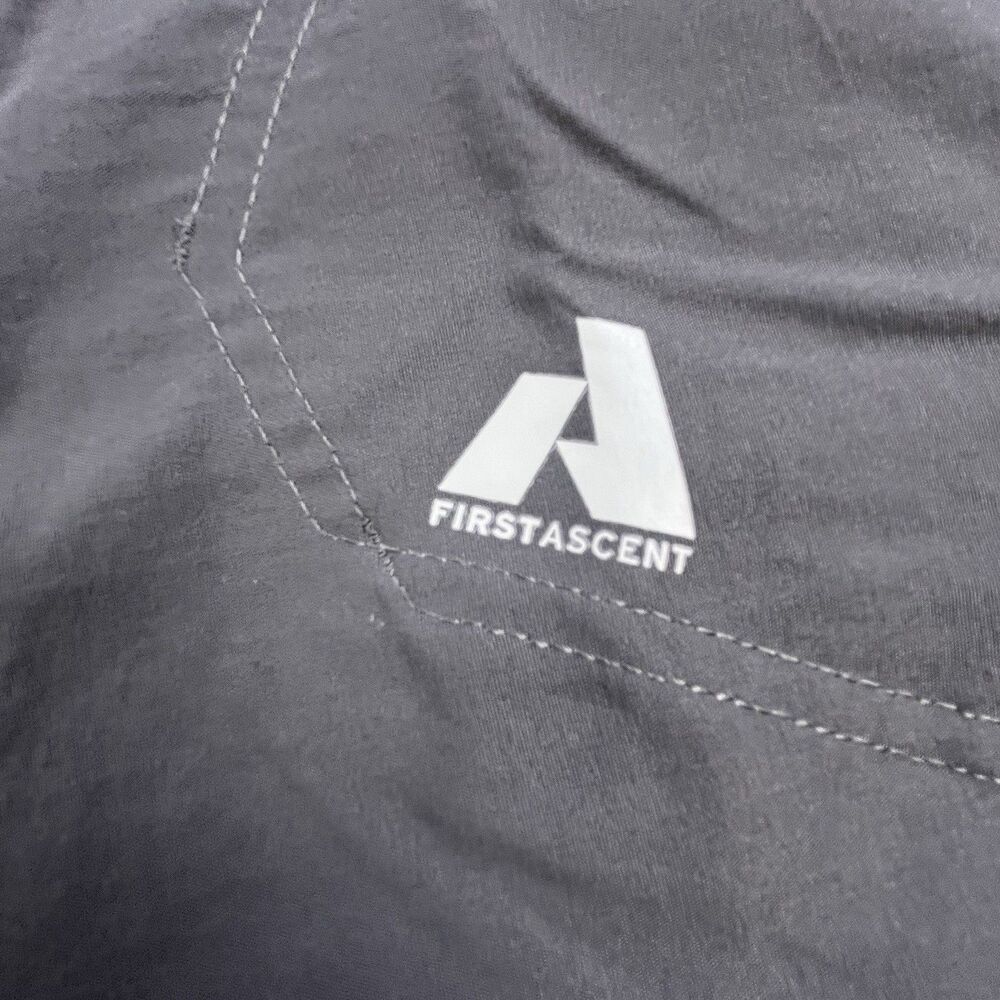 Eddie Bauer First Ascent Pants Mens 44x31 Gray Cargo Nylon Stretch Hiking - Picture 3 of 15